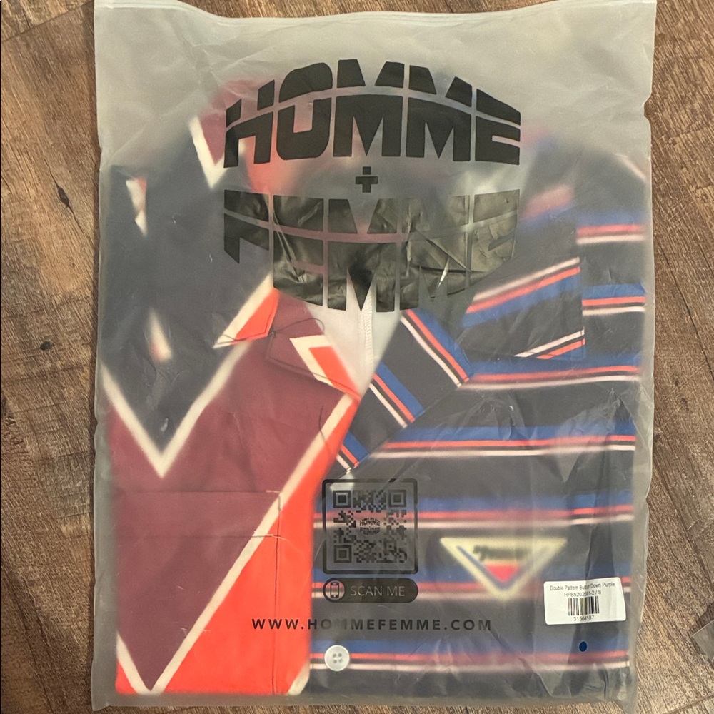 Homme + Femme Men's Casual Button Down Shirt - Red and Blue